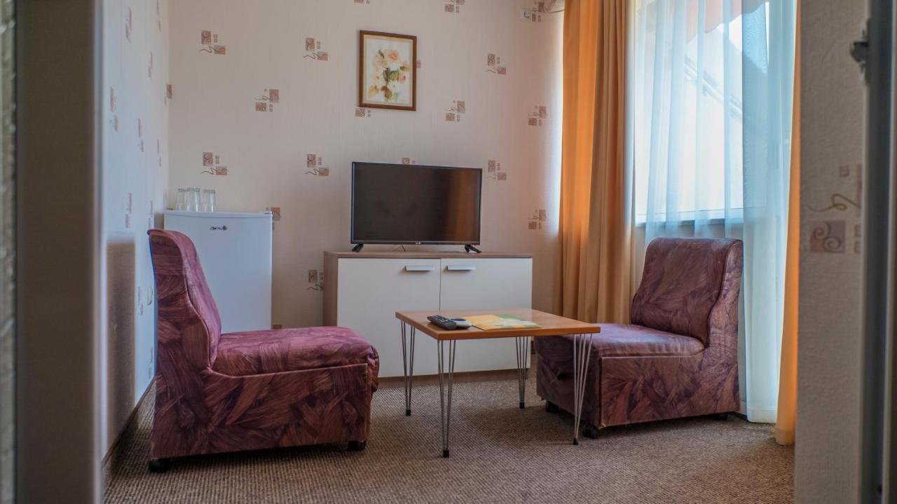 Park Hotel Persey Варна Екстер'єр фото