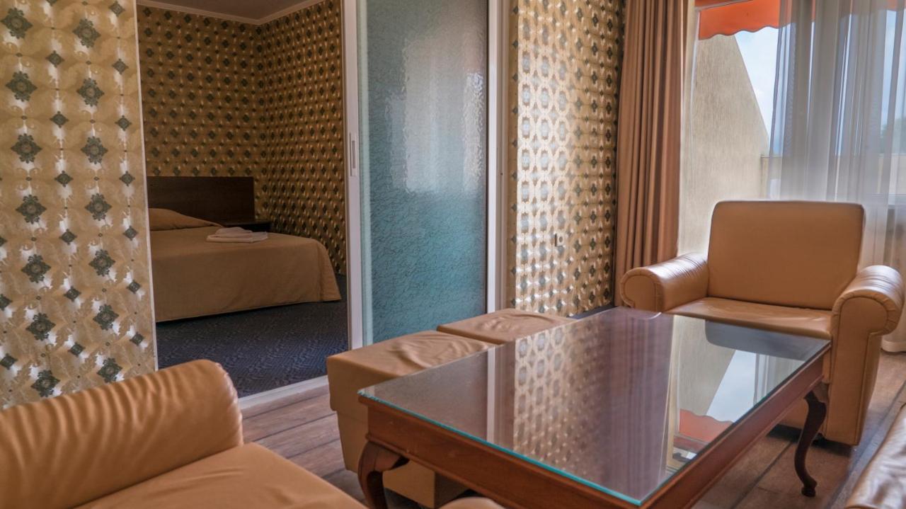 Park Hotel Persey Варна Екстер'єр фото