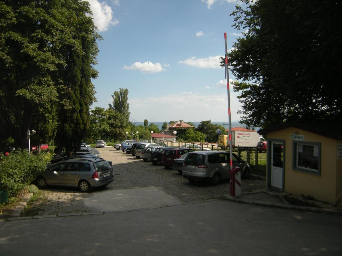 Park Hotel Persey Варна Екстер'єр фото