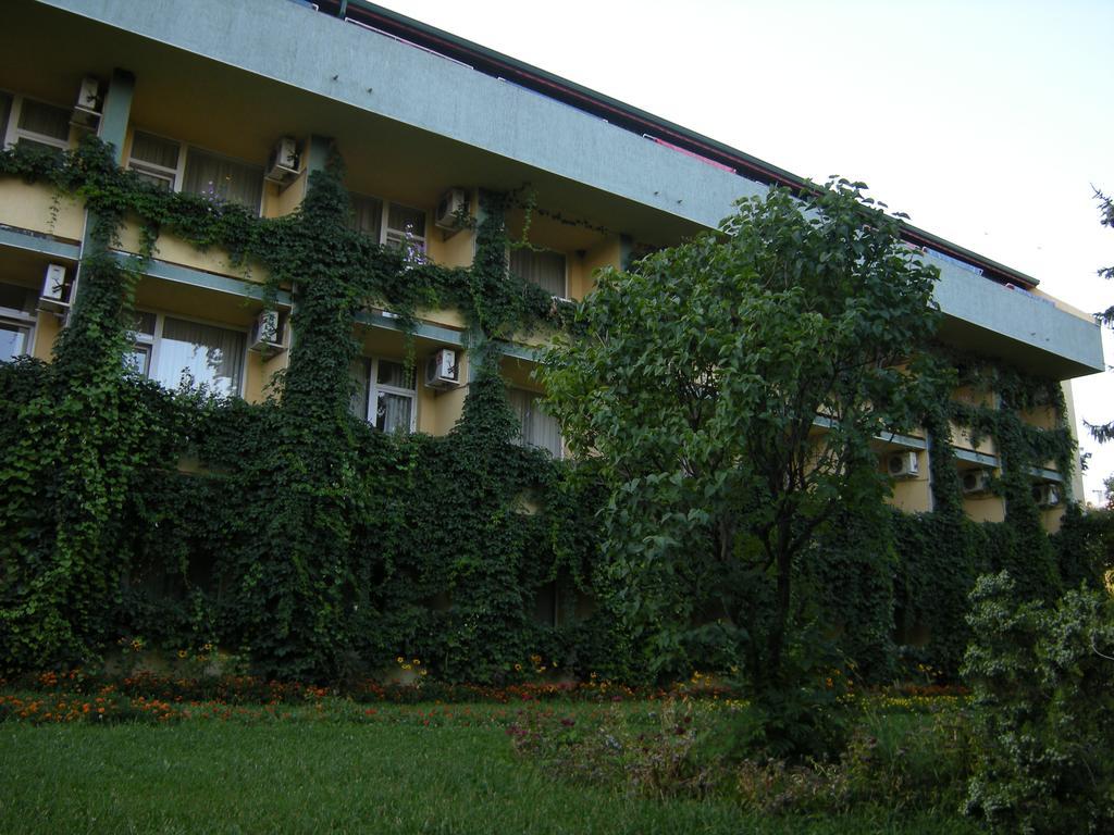 Park Hotel Persey Варна Екстер'єр фото