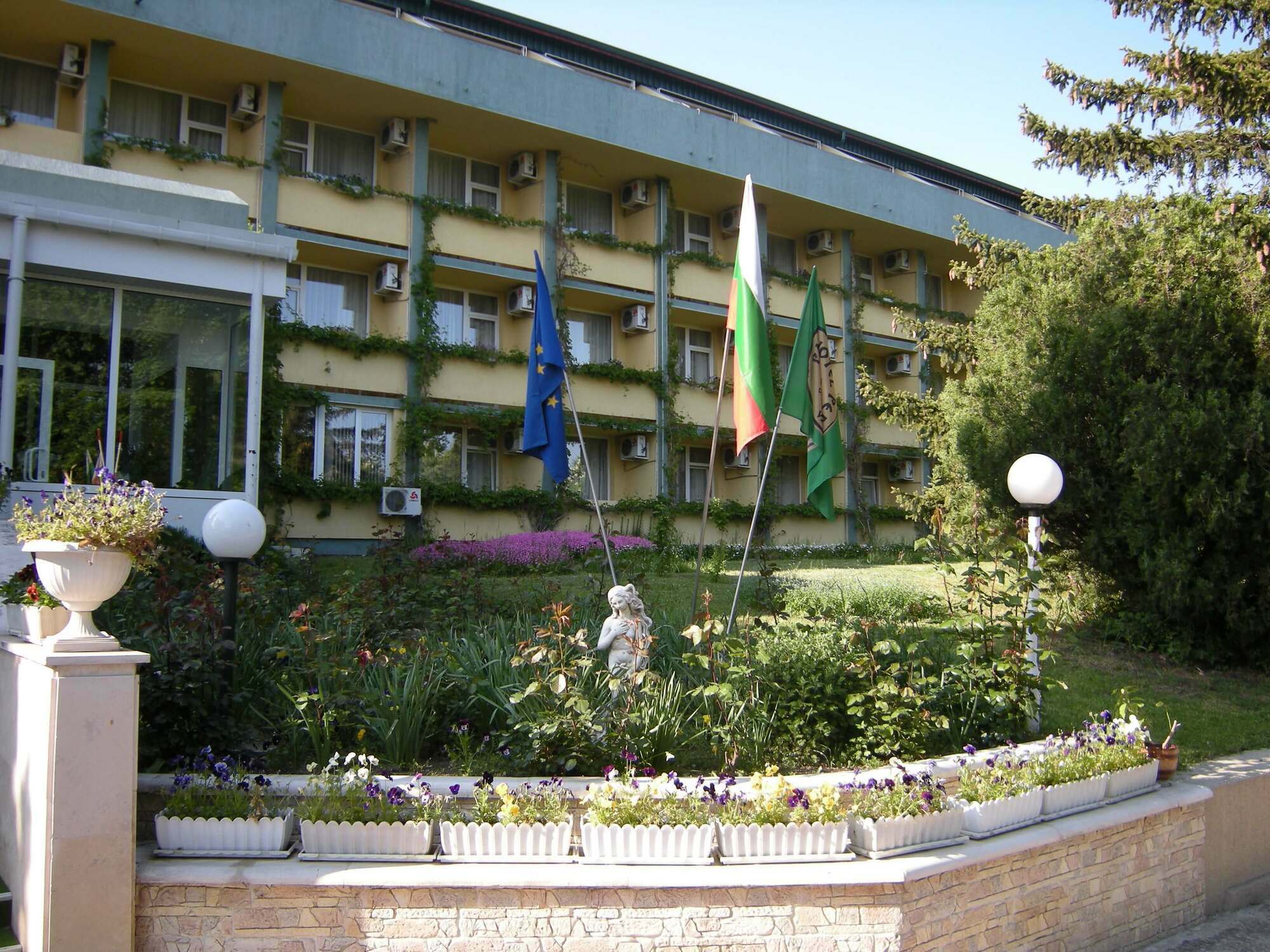 Park Hotel Persey Варна Екстер'єр фото